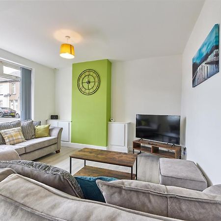 Вилла Maddison House, Beautiful New Renovated 5Bed House Blyth  Экстерьер фото